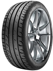 ULTRA HIGH PERFORMANCE | 235/40/R18 Y (95)